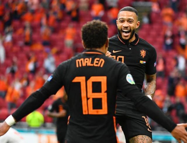 明在面对关 明在面对关